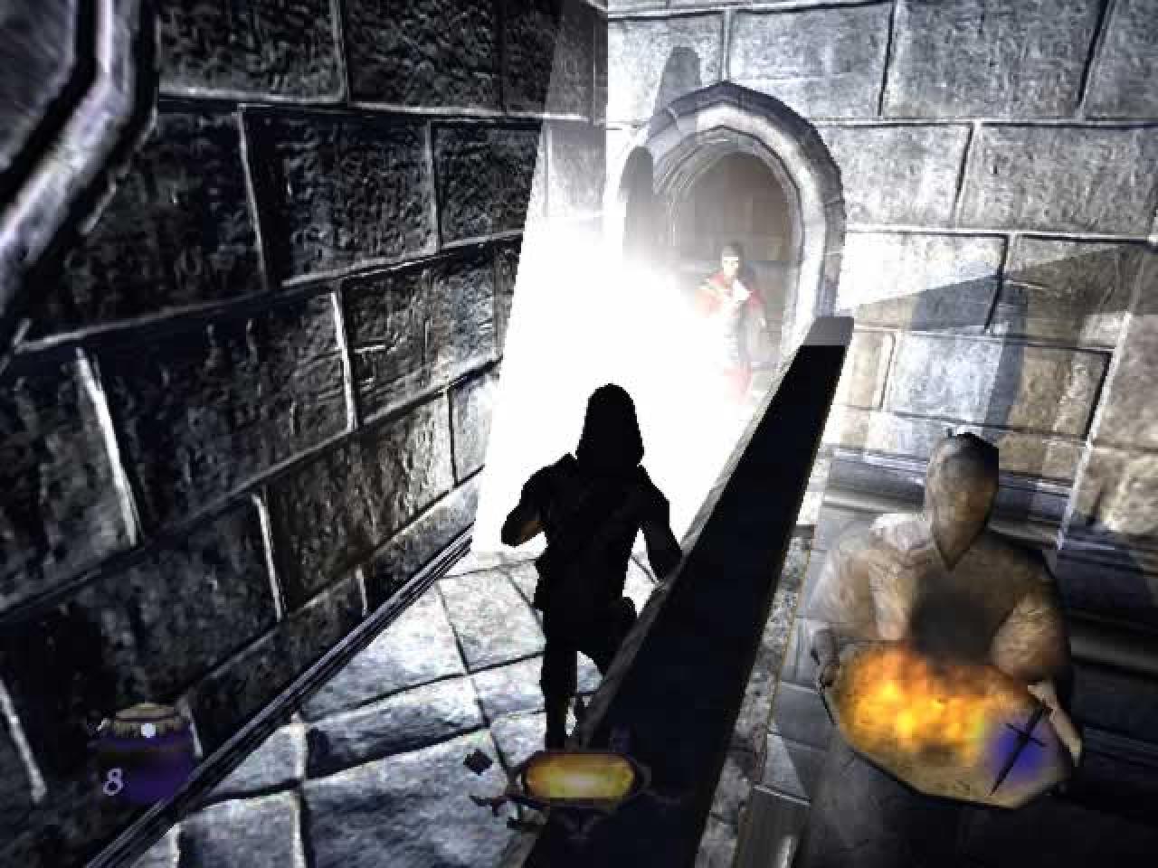 [29/06/2004] Wir wurden entdeckt, verschrecken die Wache aber mit einer Blitzbombe.