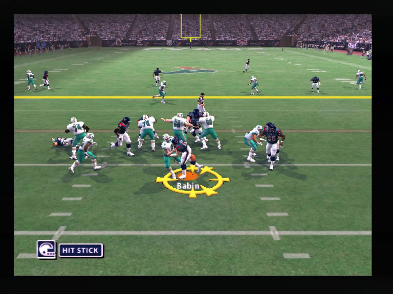 [12/10/2004] Der Hit Stick erlaubt schnelle Konter und Blocks.