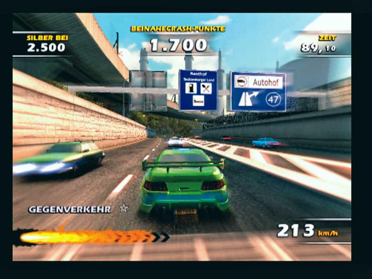 [26/04/2007] 200 km/h. Autobahn. Gegenspur. Das gibt ordentlich Punkte - auch in Flensburg.BILD: PLAYZONE