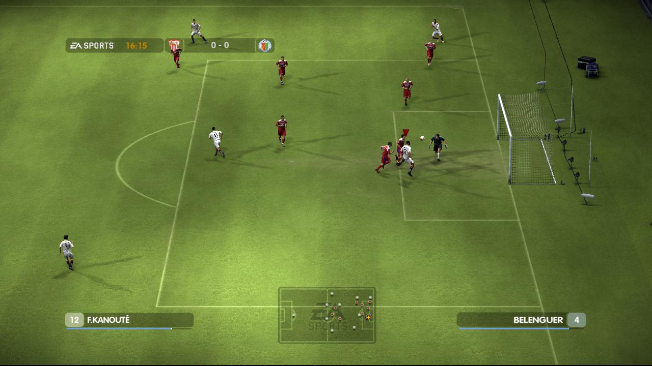 [12/11/2007] Über die Flügel zu spielen und die Stürmer mit hohen Flanken zu versorgen, ist auch in FIFA 08 ein probates Mittel. 