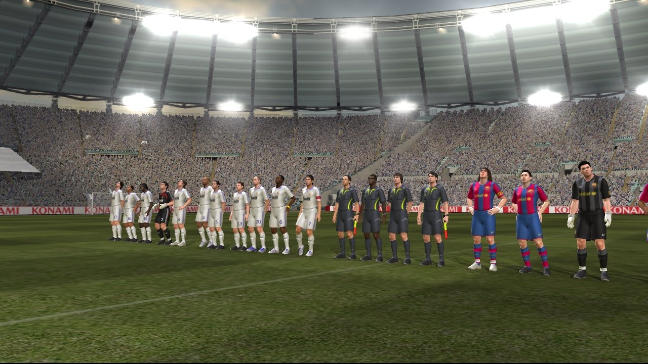 [12/11/2007] In puncto Atmosphäre holt PES im Vergleich zu FIFA immer mehr auf.