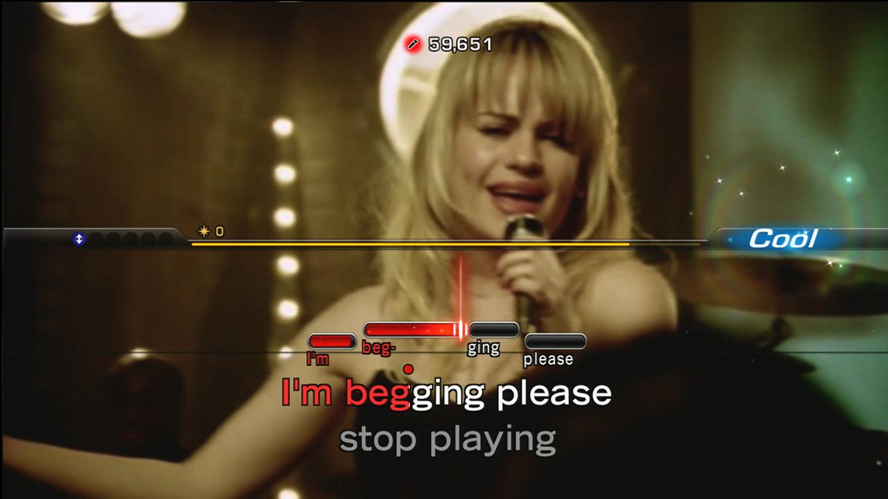 [15/07/2008] Lips (Xbox 360) - Bei Lips für Xbox 360 singt ihr bekannte Lieder populärer Musik-Größen nach, für das bevorstehende Weihnachtsfest ist auch hier mit speziellen Weihnachts-Songs zu rechnen. Weihnachts-Lieder mit Lips vortragen als auf dem Klavier - cool!