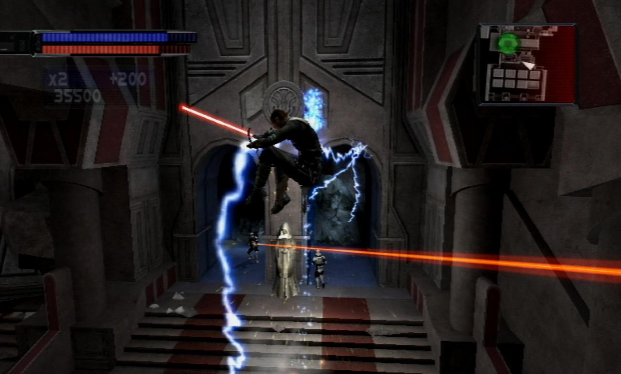 [22/10/2008] JEDIS SOLLEN FLIEGEN Um den Schüssen auszuweichen, nutzt ihr eure enorme Sprungkraft und schockt eure Gegner dann halt von oben. (BILD: N-ZONE)