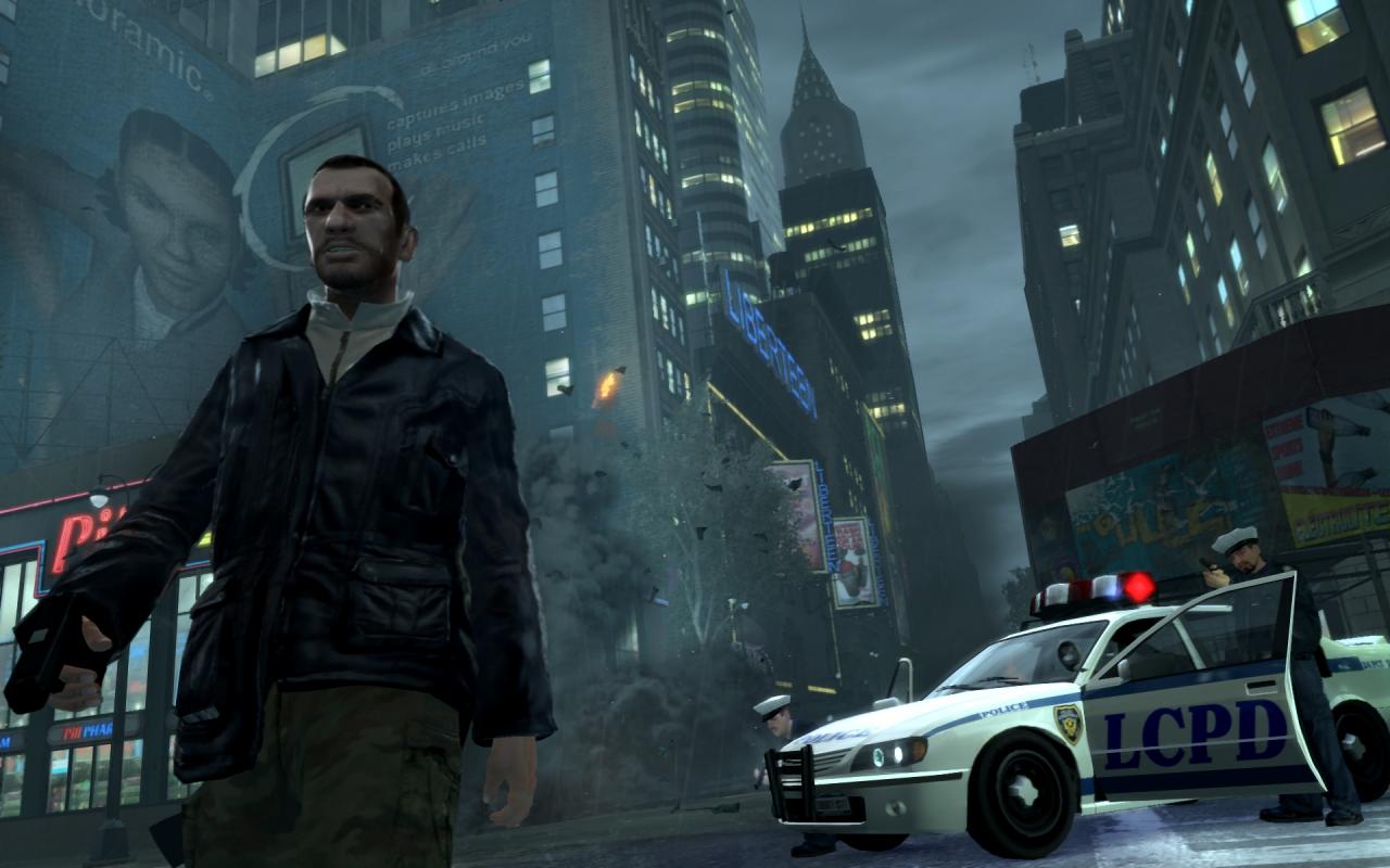 [25/11/2008] GTA 4 erblickte zunächst auf der PS3 und Xbox 360 das Licht der Welt - und stürmte prompt an die Spitze diverser Verkaufscharts. Der immense Erfolg ebnete den Weg für eine PC-Portierung. Diese geriet jedoch arg in die Kritik: Neben technischen Unzulänglichkeiten, bemängelten Presse und Käufer die Kopierschutzmaßnahme DRM sowie den Umstand, dass mit dem Spiel zwingend rund sechs weitere Programme mitinstalliert werden mussten. 