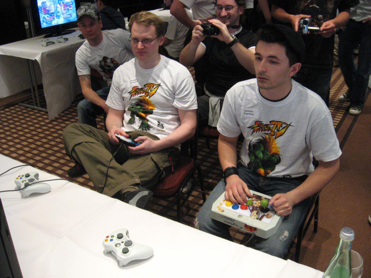[16/06/2009] Fotos von der deutschen Meisterschaft in Street Fighter 4 (17)