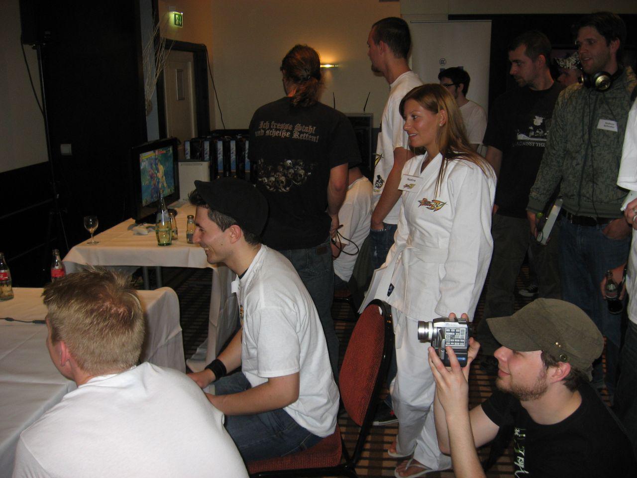 [16/06/2009] Fotos von der deutschen Meisterschaft in Street Fighter 4 (59)