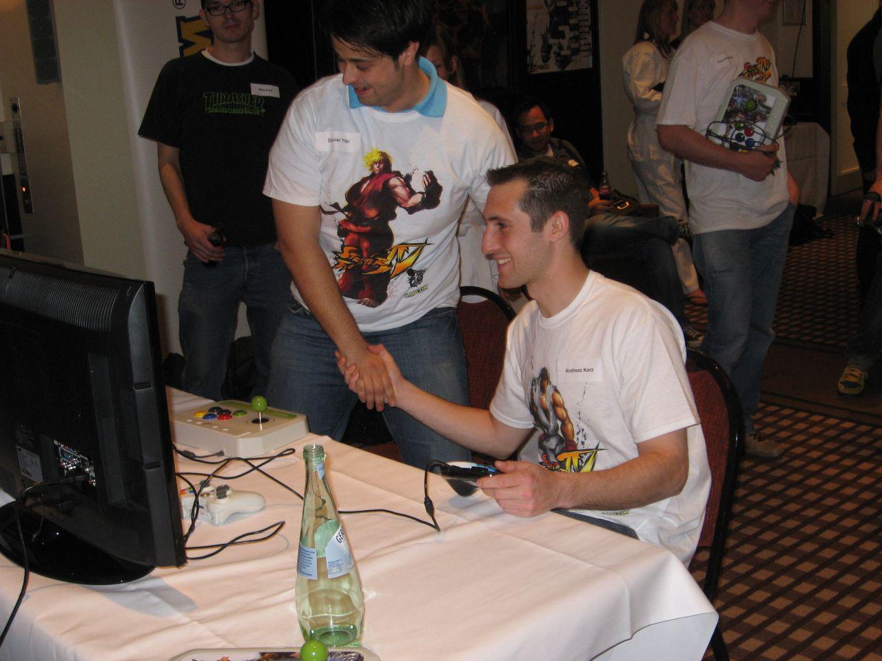 [16/06/2009] Fotos von der deutschen Meisterschaft in Street Fighter 4 (90)
