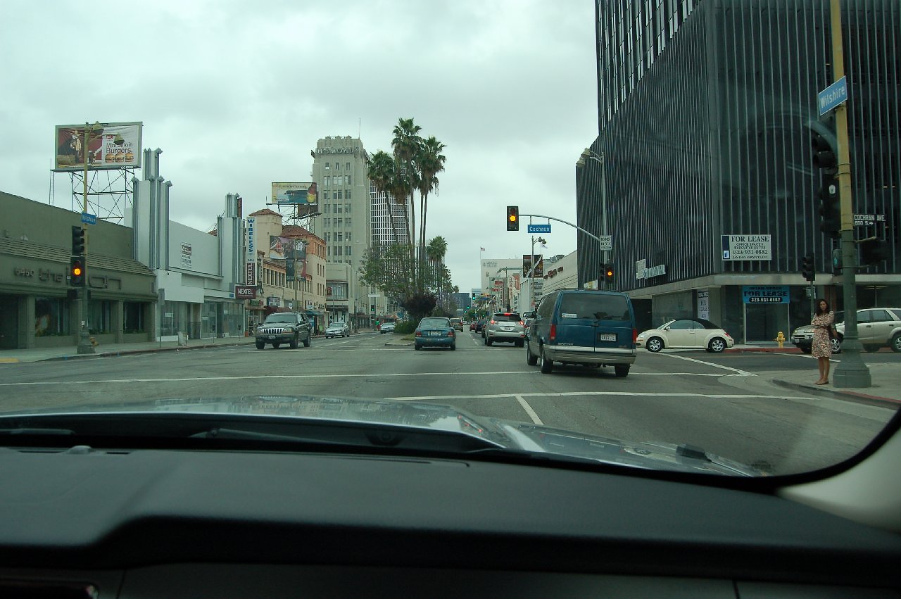 [01/06/2009] Mit dem Auto cruisen wir durch die Straßen von L.A.