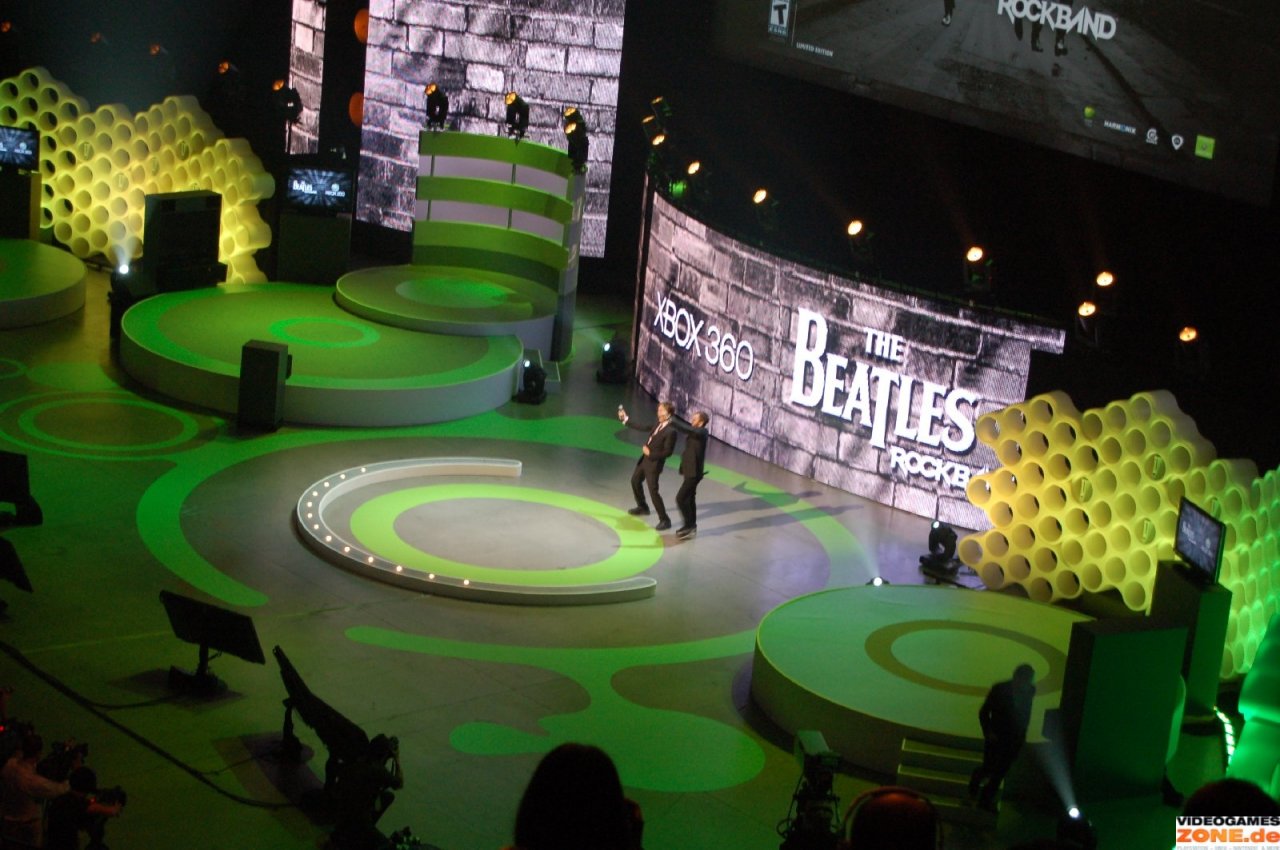 [02/06/2009] Microsoft Pressekonferenz auf der E3 2009: The Beatles Rock Band (23)