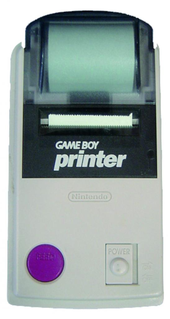 [15/06/2009] GameBoy Printer - Damals kostete eine Rolle an Papier von bei Nintendo unverschämte 20 Mark. Dafür bekam man schon fast ein Gameboy-Spiel.