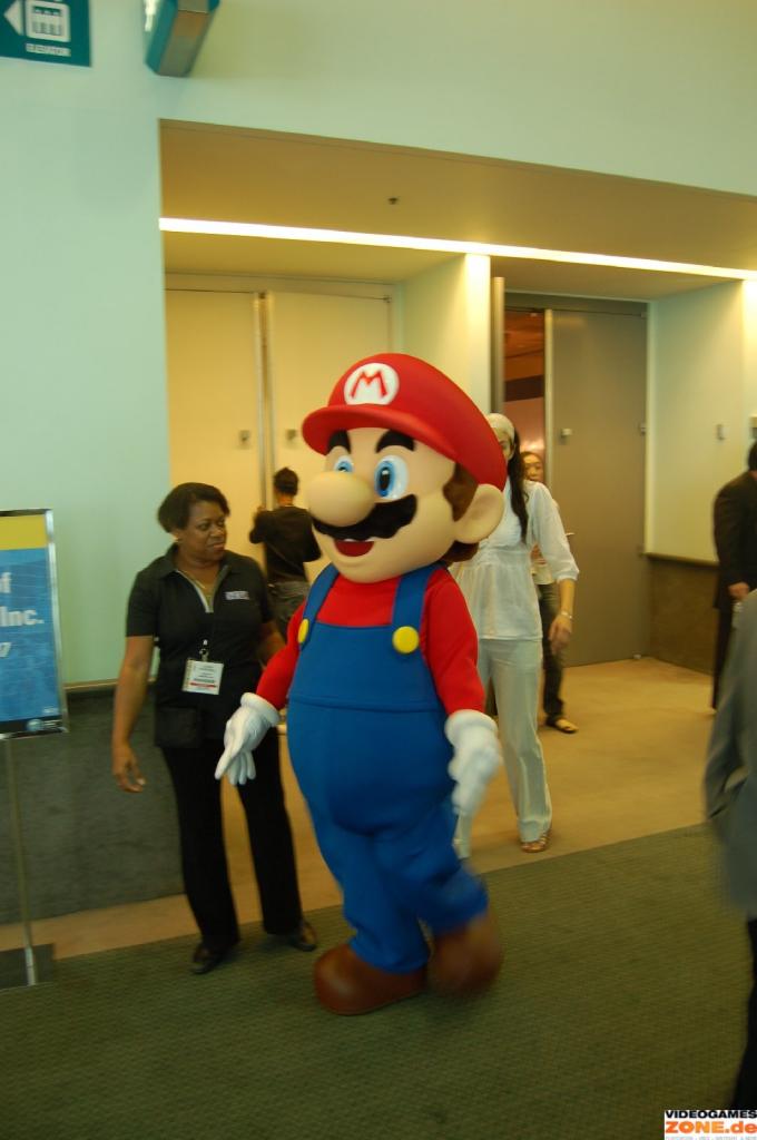 [04/06/2009] Sebastian auf der E3 2009 (37)