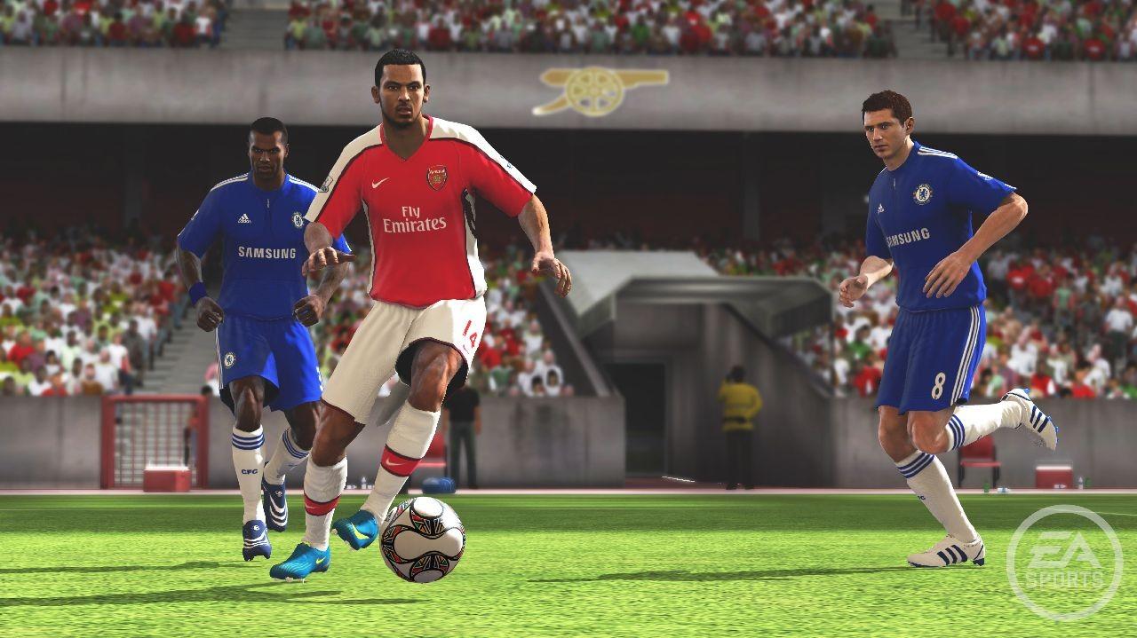 [16/07/2009] FIFA 10 - Bis zum Release von FIFA 10 war PES unter Fußball-Liebhabern einfach die Simulation mit dem besseren Gameplay. EA Sports schaffte aber den Umschwung durch coole Online-Modi und ein stark verbessertes Gameplay.