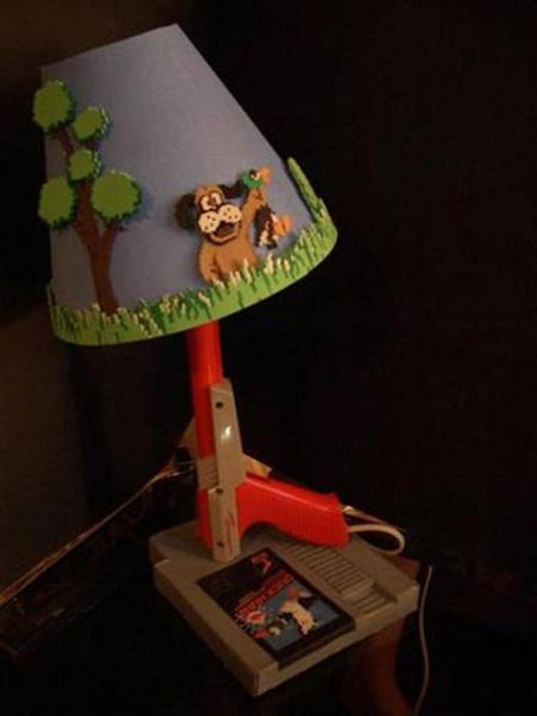 [13/08/2009] Lampe im NES-Duck Hunt-Stil