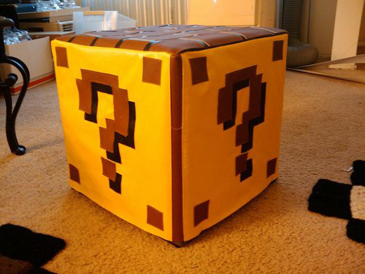 [13/08/2009] Sitzwürfel im ?-Block-Stil aus Super Mario Bros. ...