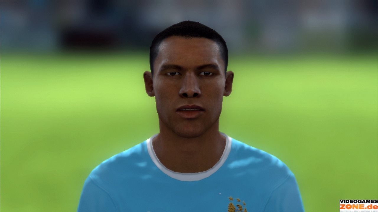 [29/09/2009] FIFA 10: Manchester City - Nigel De Jong