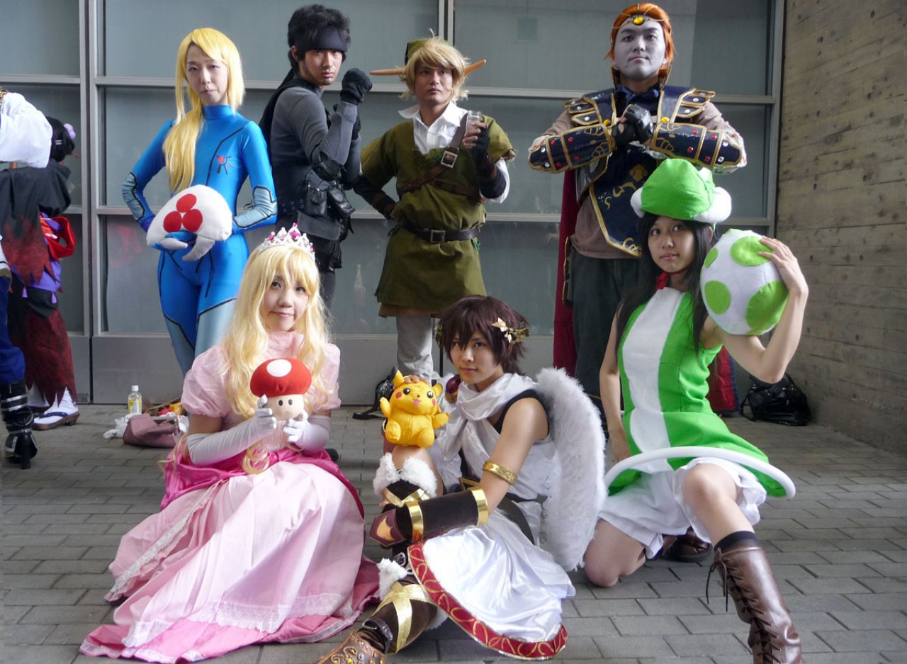 [28/09/2009] TGS 2009: Cosplay Nintendo Charaktere aus SSBB