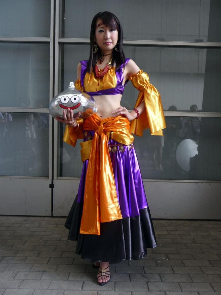 [28/09/2009] TGS 2009: Cosplay Dragon Quest ix