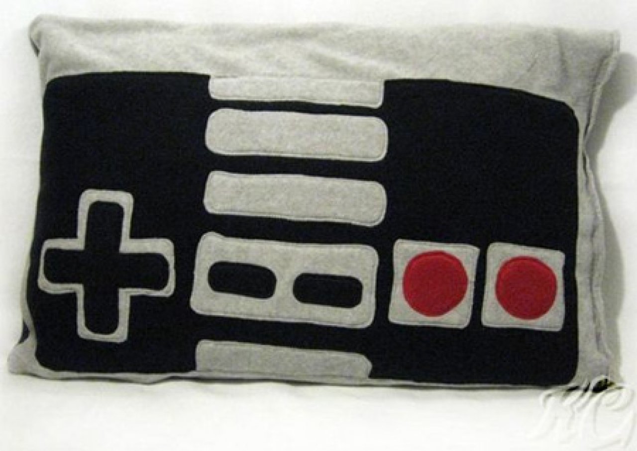 [14/09/2009] NES-Pad-Kissen