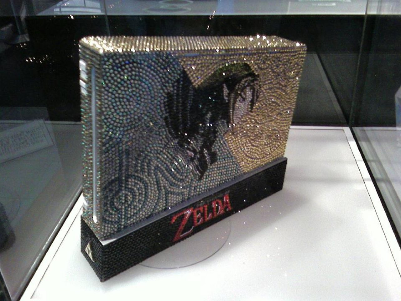 [14/09/2009] Zelda Wii-Case-Mod (3)