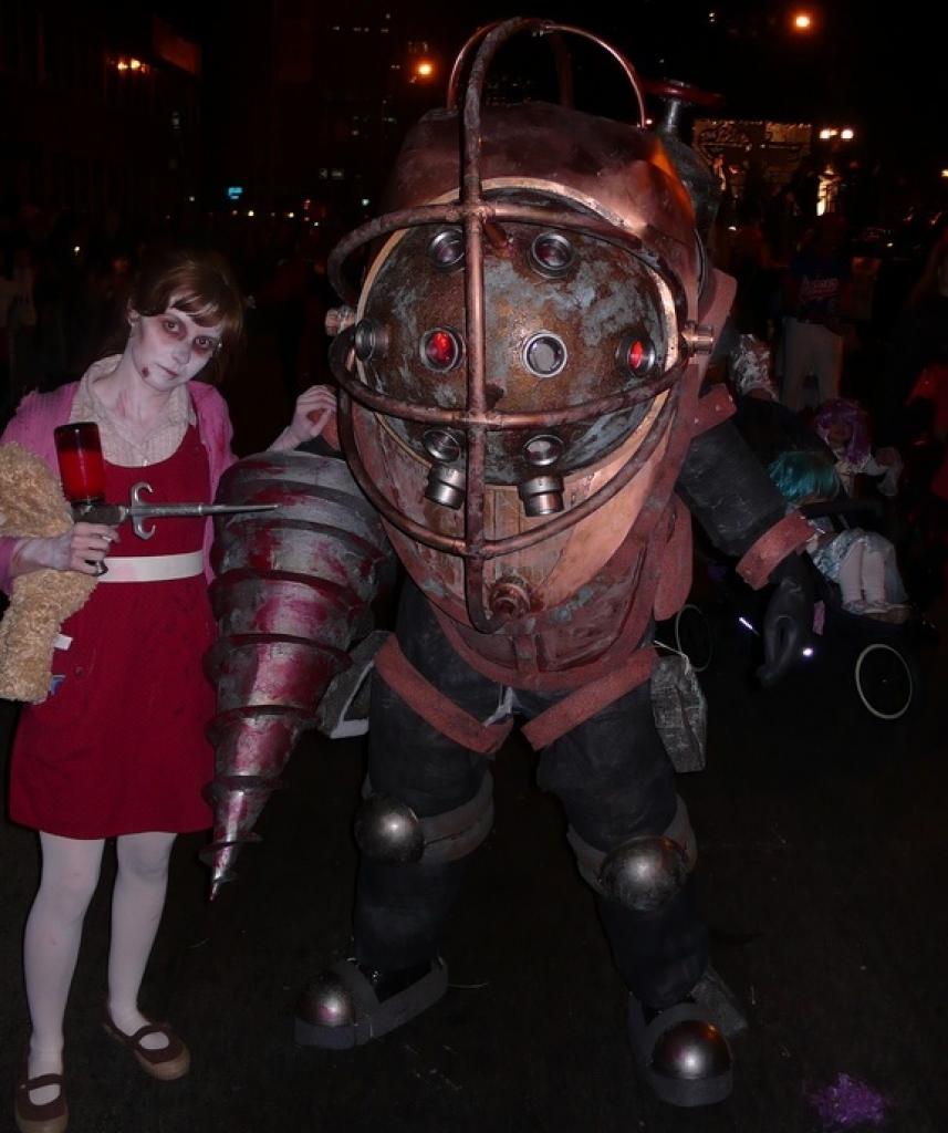 [30/10/2009] Big Daddy und Little Sister-Kostüme aus Bioshock