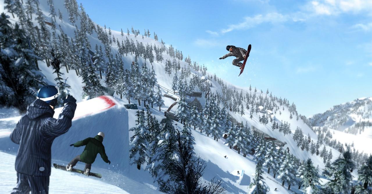 [23/10/2009] Amped 3 (erschien am 20. Juni 2008) - mit der ersten Xbox wurde zugleich auch die Amped-Serie, ein Snowboard-Spiel, ins Leben gerufen. Mittlerweile wurden drei Teile veröffentlicht. Unter Fans gilt Amped 2 als das beste der Serie. Wer auf Trendsportarten abseits von Skateboarden steht, der muss Amped 3 gespielt haben.