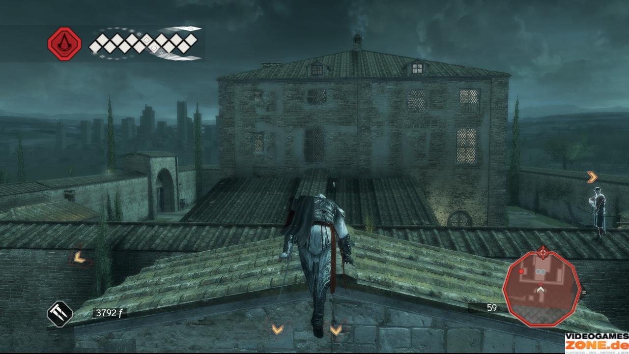 [18/11/2009] Zugang zur Festung erhalten Sie über das Dach des kleinen Gehöfts an der Ostmauer. Während die Söldner mit den Wachen in der Umgebung aufräumen, klettert Ezio auf das Dach des zentralen Gebäudes. Im Hof öffnen Sie den Verbündeten mit der Winde das Tor.