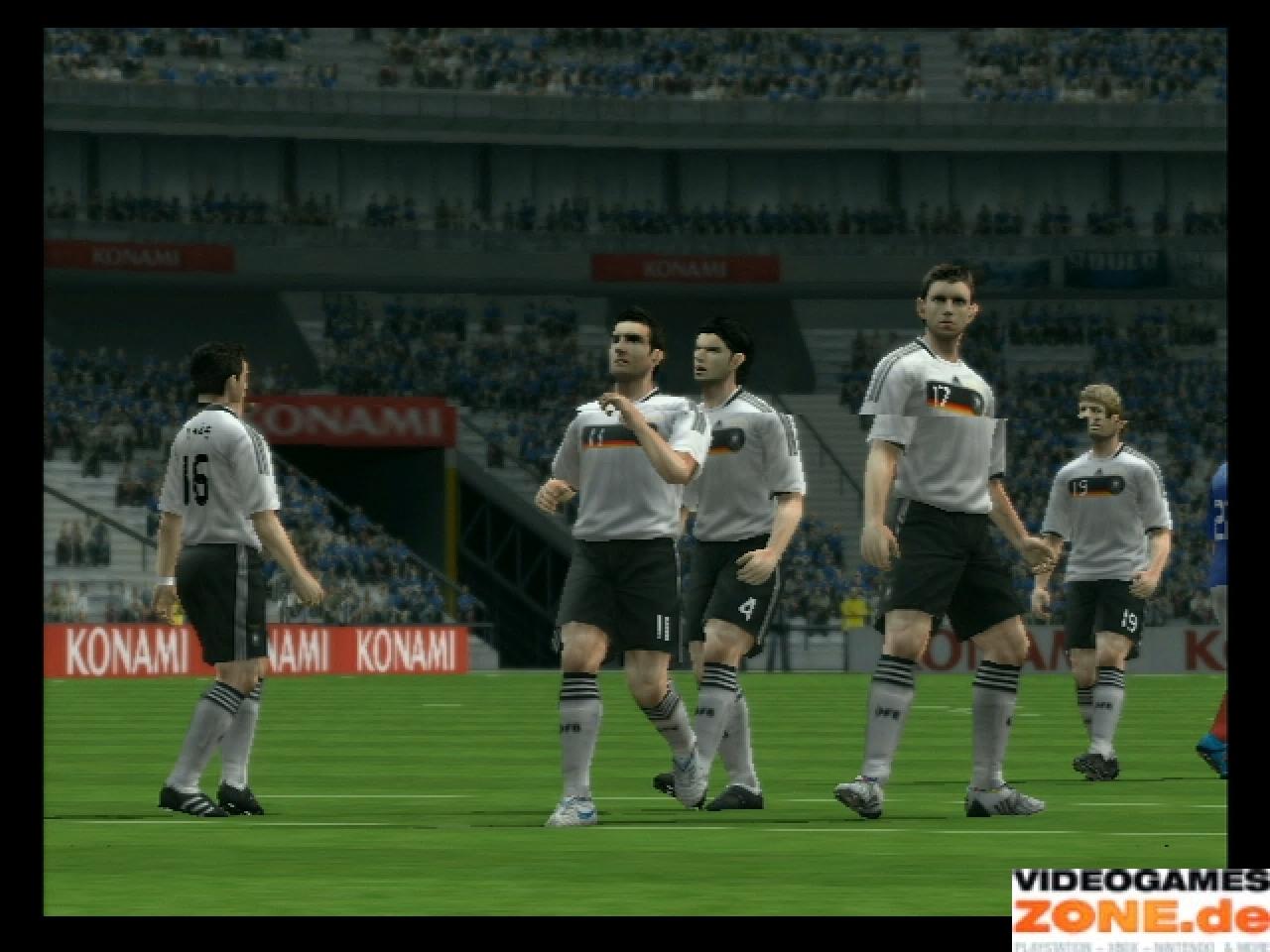 [25/11/2009] 14. PES 2010