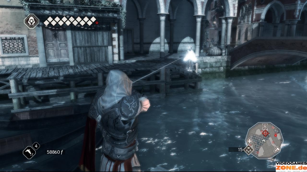 [18/11/2009] Nach der Zwischensequenz redet ihr mit Leonardo, der Ezio eine kleine Pistole anfertigt. Den Umgang damit übet ihr im Hinterhof an den drei Strohpuppen. Danach sprecht ihr ein weiteres Mal mit Leonardo und erhalten eine Maske, mit der sich Ezio auf die Straße wagen kann.