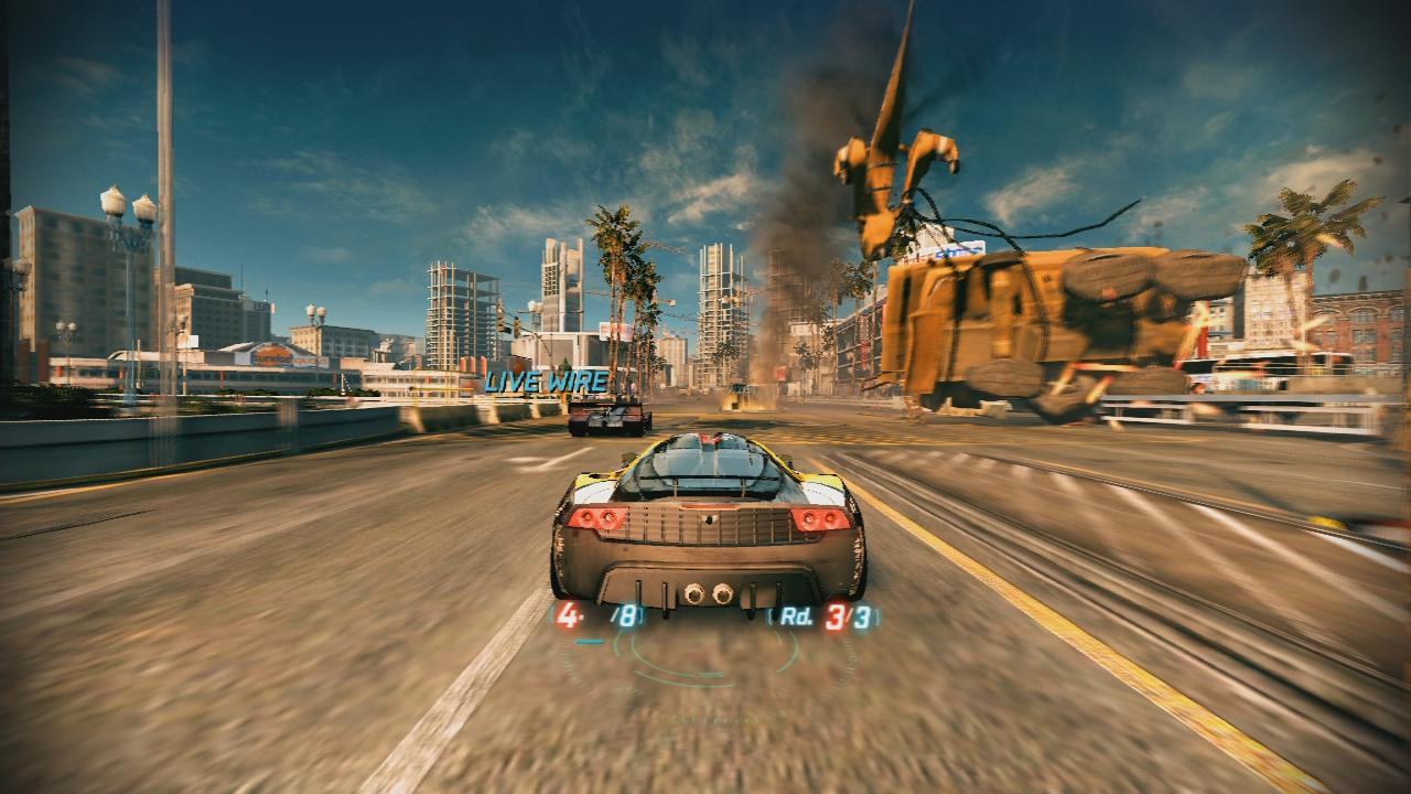 [17/05/2010] In einem Spielmodus beschießt ein Heli euch mit Raketen. Diesen müsst ihr ausweichen, was euch gute Reflexe abverlangt.