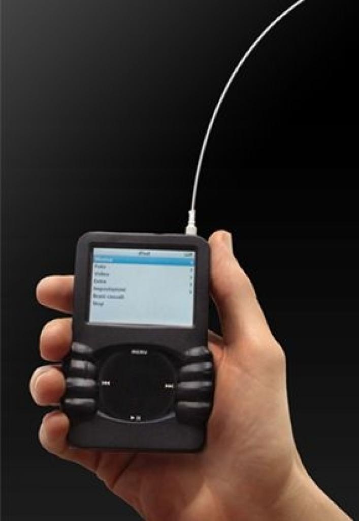 [20/05/2010] iPod Casemods: Schwarze iPod Classic-Hülle