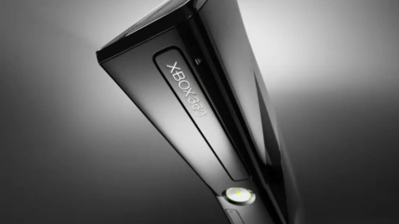 [14/06/2010] Bilder der Xbox 360 Slim. (7)