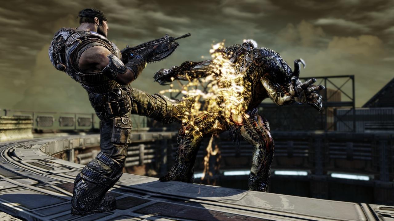 [23/07/2010] Gears of War 3 - Horde 2.0 bietet derzeit einen der komplettesten Survival-Modi auf dem Markt. Mit bis zu 4 Freunden dürft ihr euch in 50 Wellen gegen Unmengen an Locus schnetzeln. Egal ob Reaver, Berserker oder Brumaks, in Horde 2.0 steht euer Lancer niemals still!
