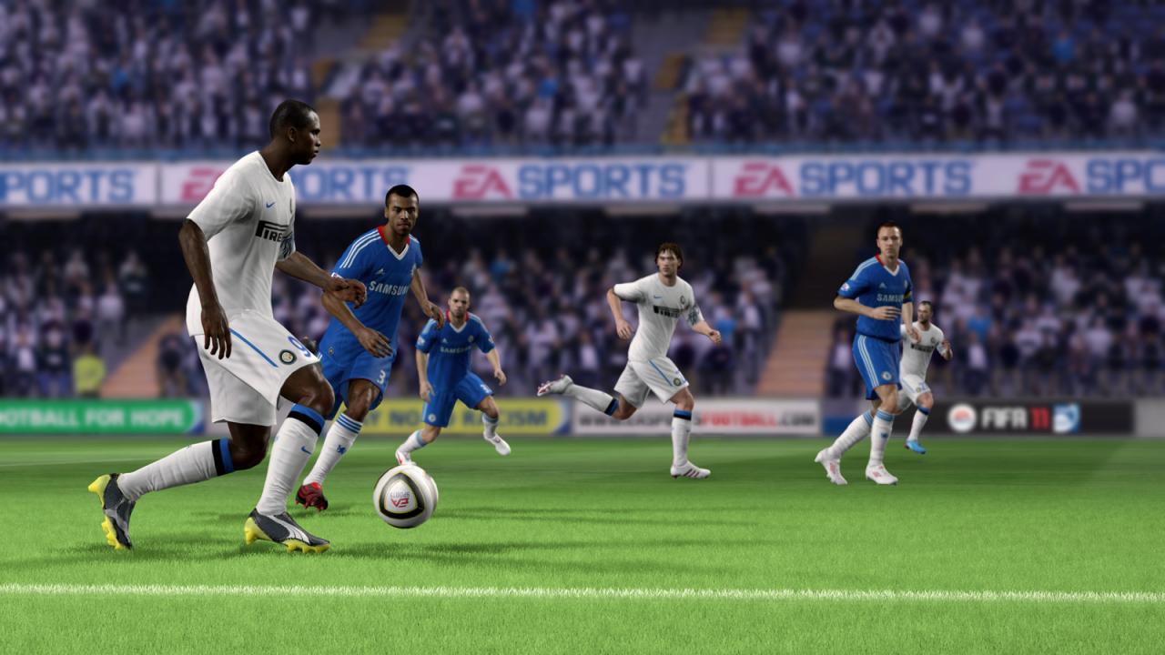 [23/07/2010] Screenshots aus FIFA 11. Die Fußballsimulation erscheint am 30. September unter anderem für PS3, Xbox 369 und PC. (3)