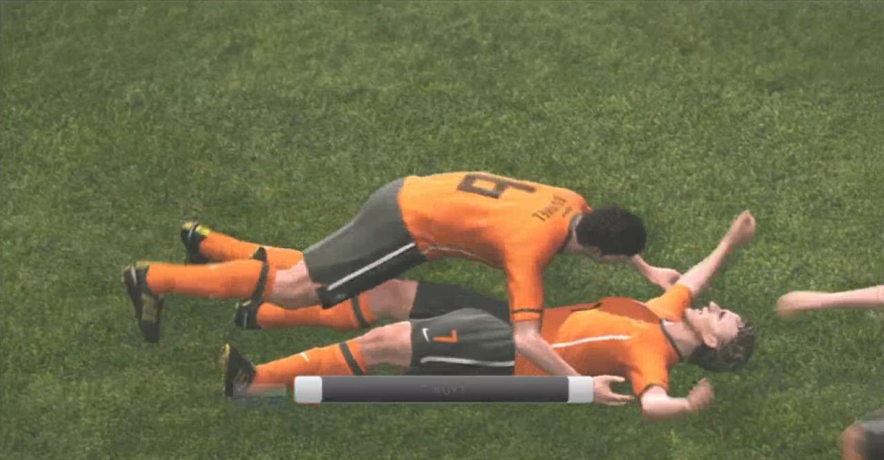 [03/08/2010] PES 2011 - Bundesliga Kaderupdate - Beim Hamburger SV spielen viele Holländer