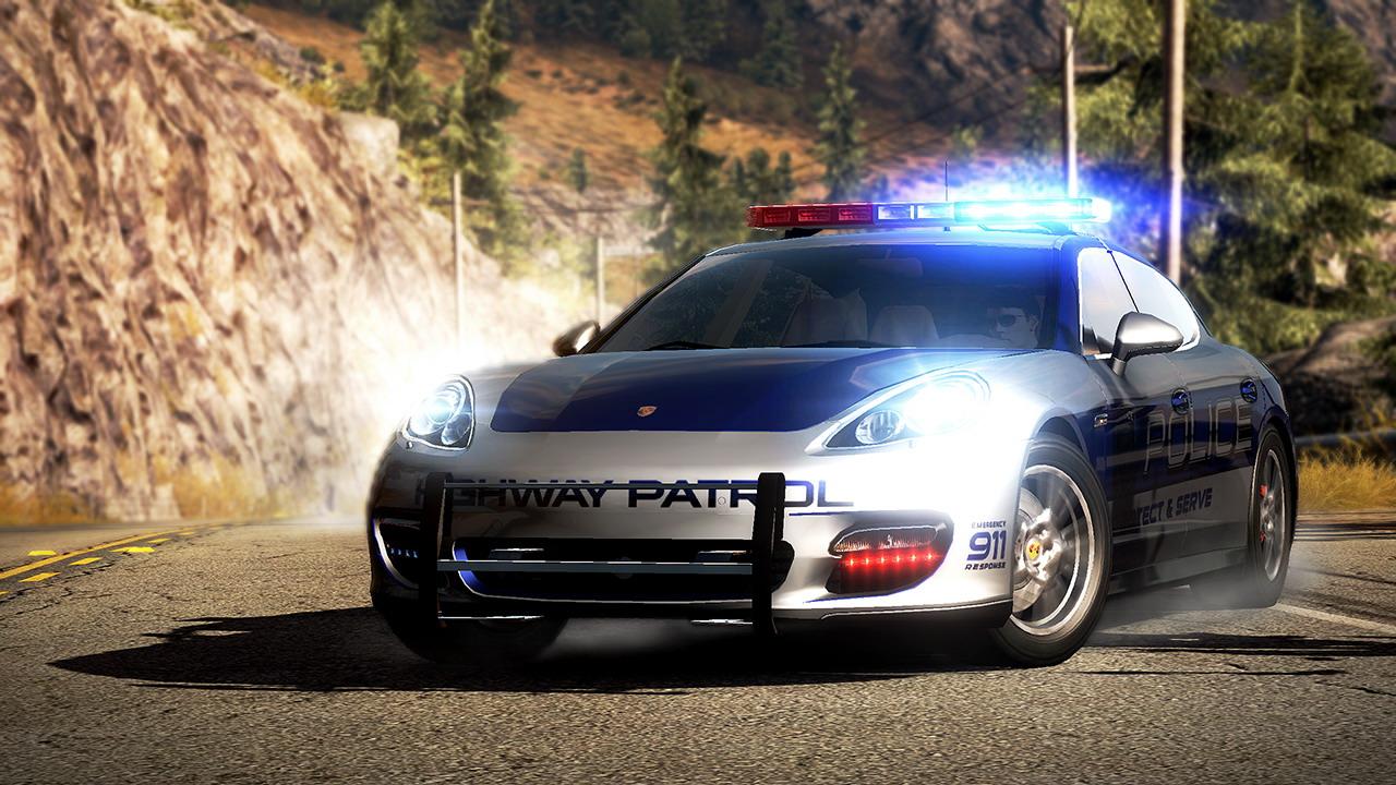 [17/08/2010] Need for Speed Hot Pursuit - Als Polizist versucht ihr allerlei Verkehrssünder zu schnappen.