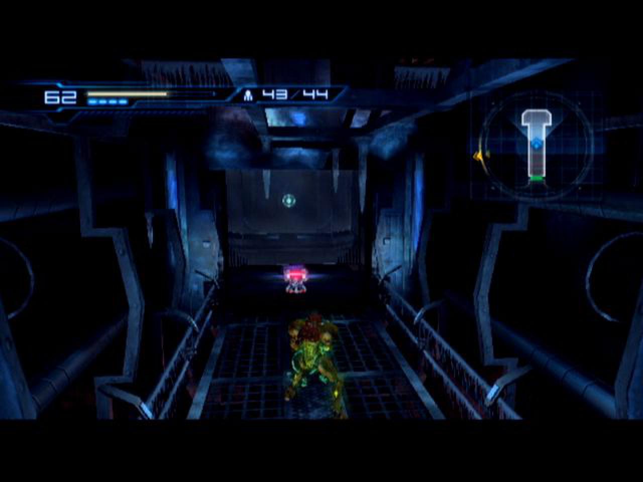 [16/09/2010] Nachdem wir die zwei Morphball-Labyrinthe passiert haben, fällt Samus in diesen Tunnel. Wenn wir den Energietank aufnehmen, öffnet sich die Tür hinter Samus. Den Schalter hinter der Glaswand können wir erst mit dem Wave Beam bedienen.