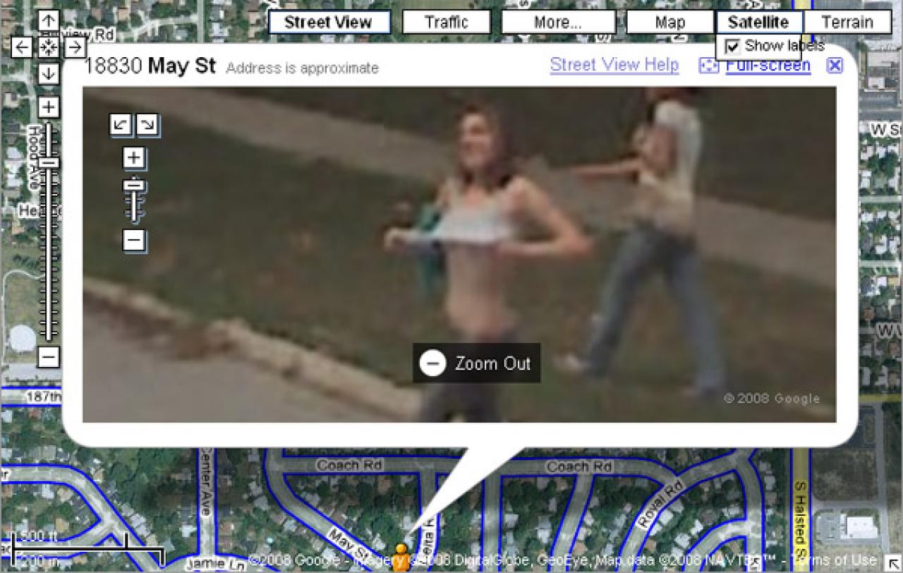 [01/10/2010] Blankziehen auf Streetview? Da fehlen ein paar Zentimeter!