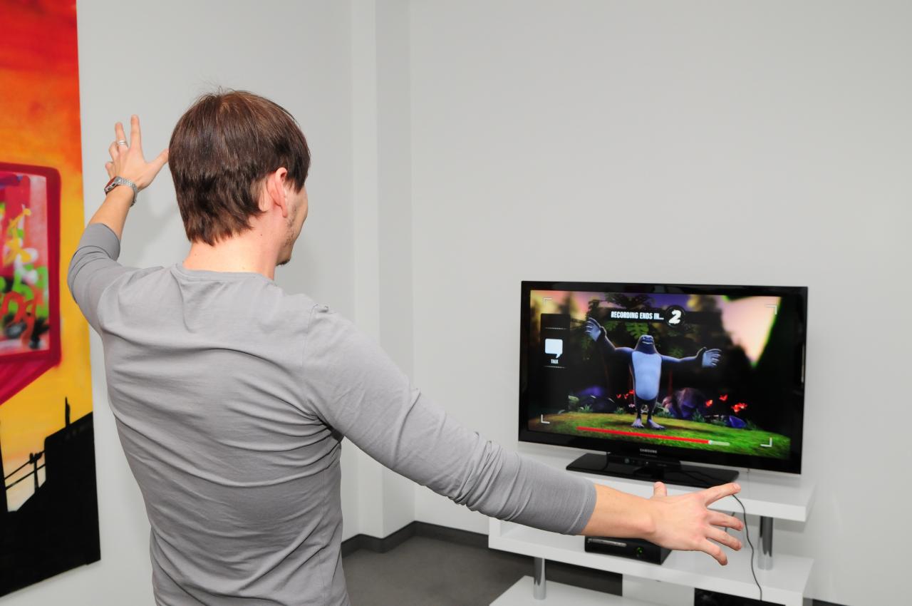 [04/11/2010] Kinect Adventures im Test - Der lustige Affe nimmt einen Satz auf und spielt ihn nach den Minispielen ab.