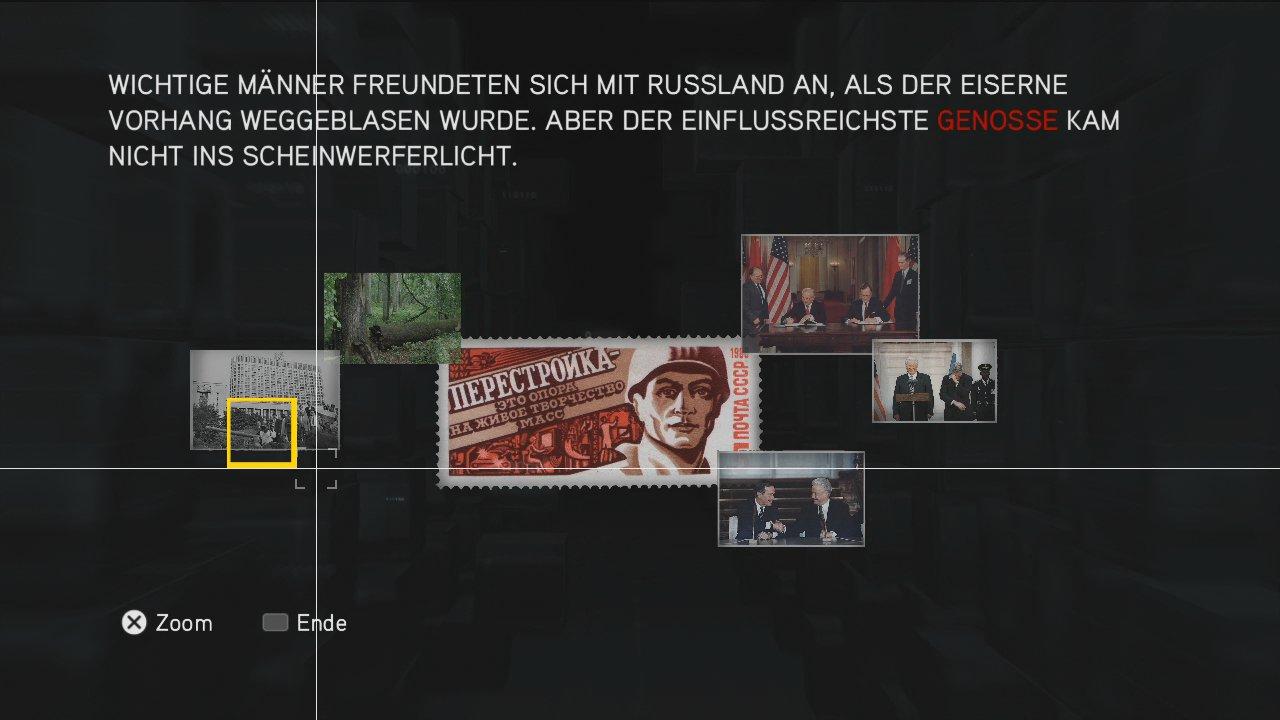 [16/11/2010] Assassin's Creed: Brotherhood Komplettlösung: Glyphen-Rätsel Nr. 6: Auf dem Foto ganz links demaskiert der Rotfilter ein Templerabzeichen am Rücken des Kameramannes. (1)