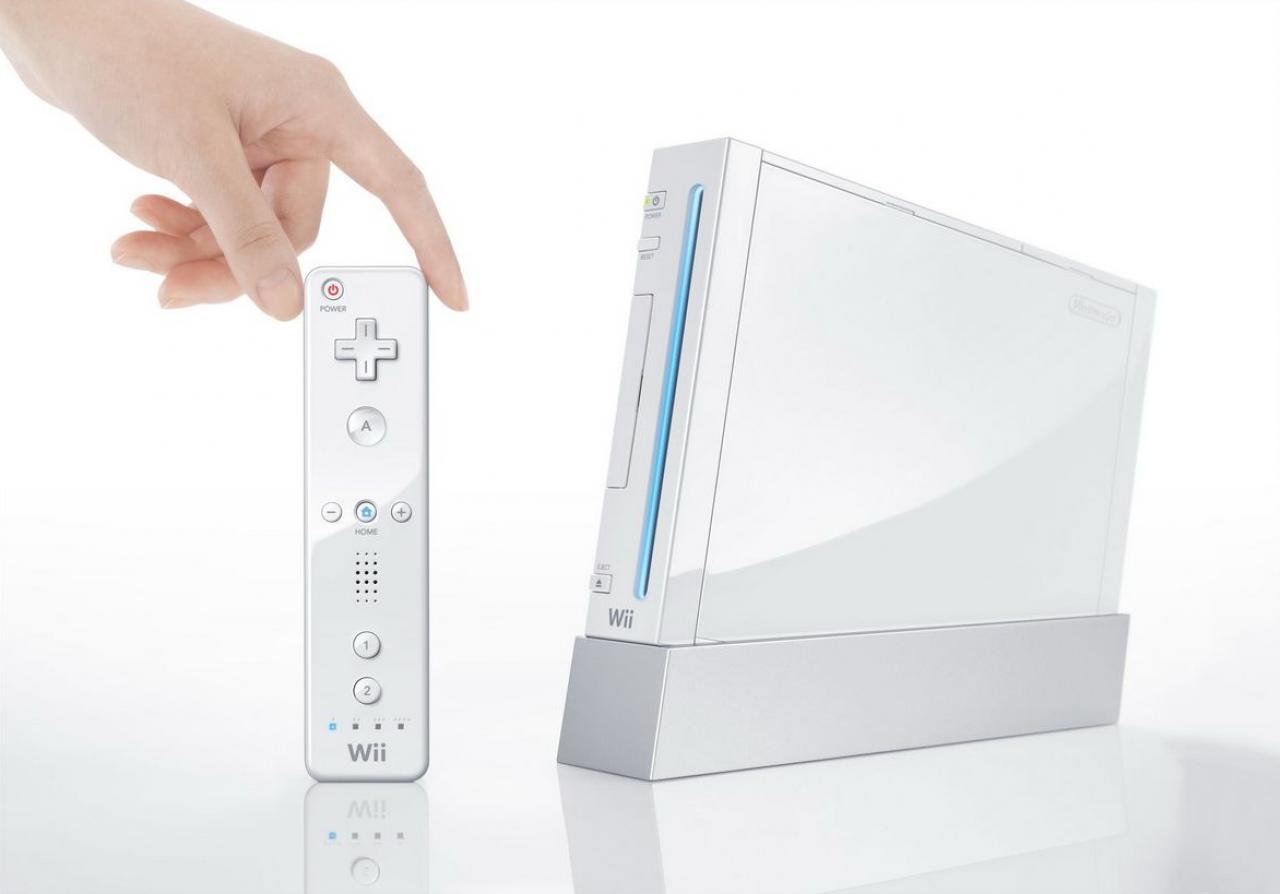 [05/11/2010] Nintendo Wii - Im Dezember 2006 öffnete sich der Videospiele-Markt dank der Wii-Konsole von Nintendo. Aufgrund des enormen kommerziellen Erfolges zog die Konkurrenz mit PlayStation Move und Kinect nach.