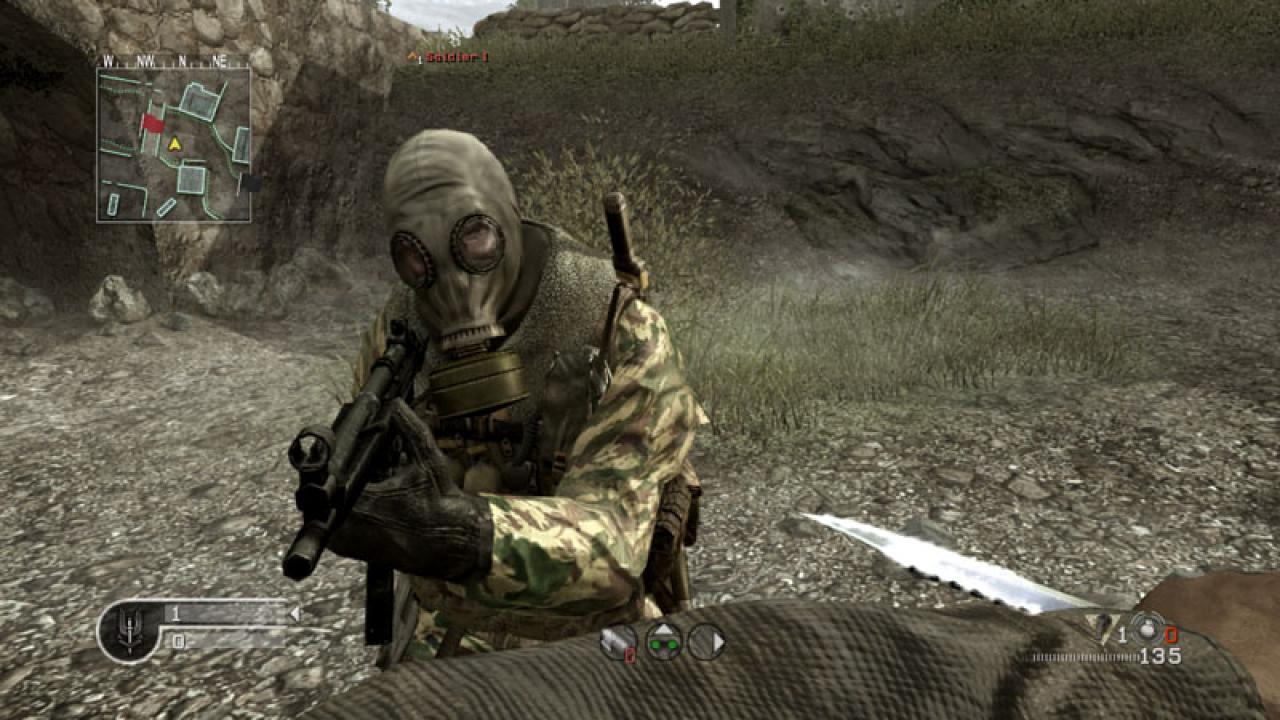 [10/12/2010] Call of Duty - Manchmal läuft man durch die Mehrspieler-Level und ballert nahezu ein komplettes Magazin auf einen einzigen Gegner. Dieser läuft an euch vorbei und zückt das Messer. Klar, genau... Was soll das eigentlich?