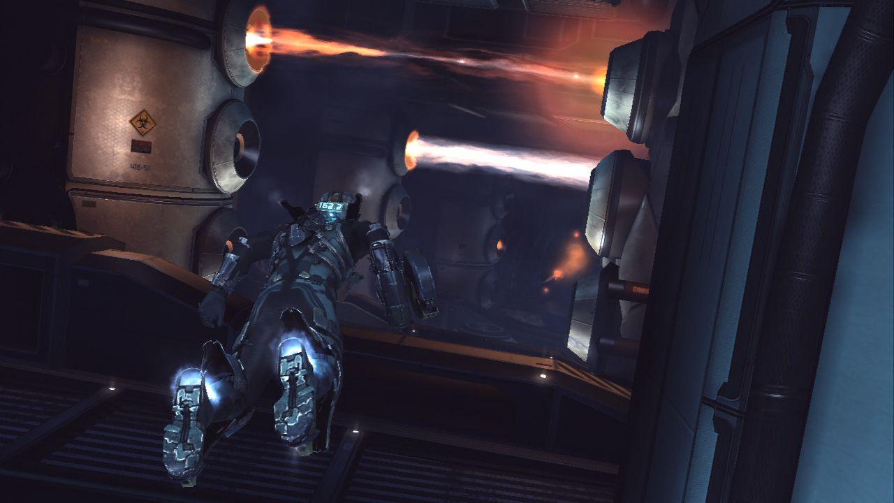 [14/01/2011] Dead Space 2 Lösung: Wartet auf den richtigen Moment und fliegt durch wenn ein Strahl gerade verschwunden ist.