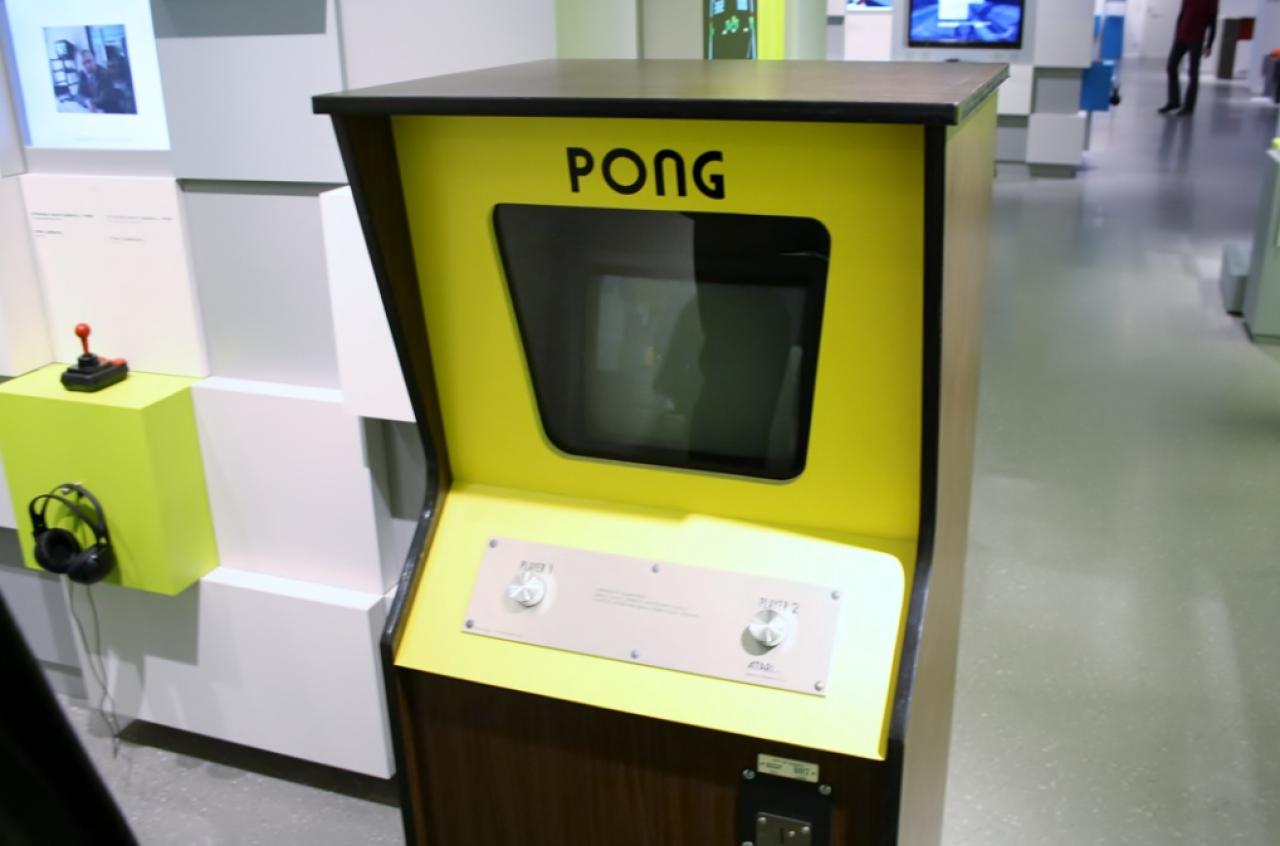 [01/02/2011] Das Computer-Spiele-Museum in Berlin zeigt Tausende von Ausstellungsstücken, darunter viel kultige Hardware, Spiele-Klassiker und Magazine. (12)