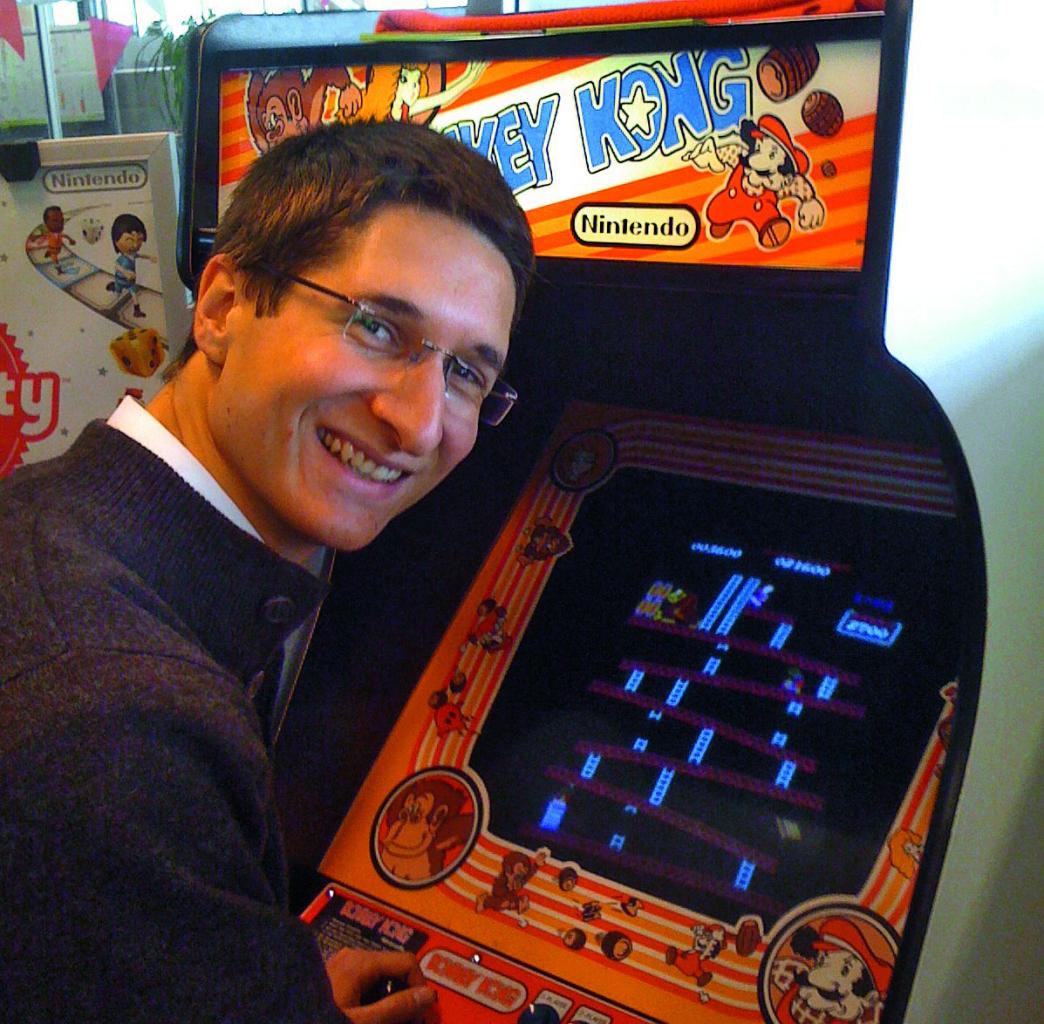 [17/02/2011] Dieser Spielautomat fehlt Christoph noch zur endgültigen Fan-Bude.