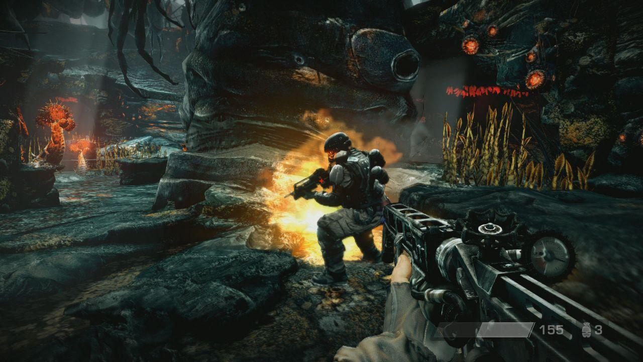 [21/02/2011] Nach dem ihr beim Uplink wart, geht es wieder mit der gewohnten Action weiter. Für diesen Zweck findet ihr beim Uplink ein paar geeignete Waffen. Sammelt sie ein und macht euch auf dem Weg zur Basis. Die Gegner auf dem Weg bekämpft ihr wie gewohnt aus der Deckung heraus.