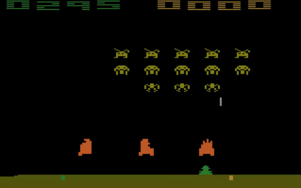 [24/02/2011] An für sich ist Space Invaders nicht selbst im Weltraum angesiedelt. Außerirdische greifen die Erde an und ihr steuert eine Kanone, um sie daran zu hindern. Aber allein schon der Fakt, dass die Außerirdischen aus dem Weltraum kommen und dass das Spiel neben Pong in den späten 1970ern dazu beigetragen hat, dass Videospiele den Durchbruch zur Massentauglichkeit geschafft haben, ist einer Erwähnung des Titels wert. Ohne Space Invaders würden Videospiele heute vielleicht nicht den gesellschaftlichen Stellenwert besitzen, wie es der Fall ist.