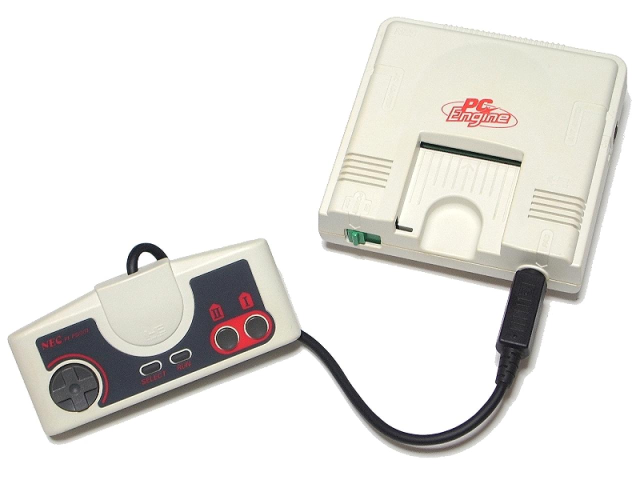 [10/02/2011] PC Engine (TurboGrafX 16 in den USA) - Die PC Engine erschien 1987 in Japan auf dem Markt. In den USA wurde das Gerät unter dem Namen TurboGrafX 16 veröffentlicht. Nur wenige Spiele erschienen für die Konsole, weshalb der Erfolg auch ausblieb.