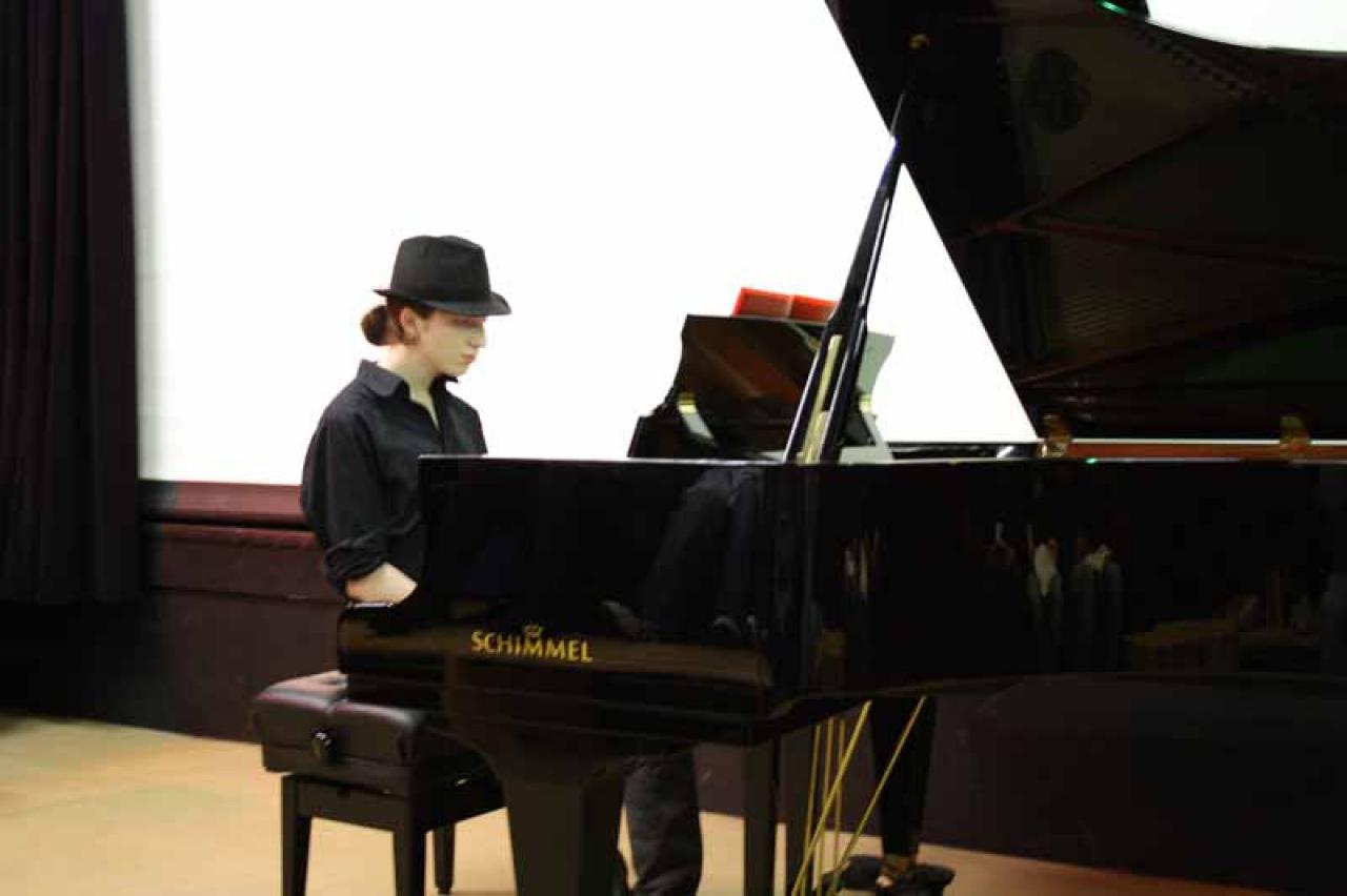[14/04/2011] NCON 2011 (7)