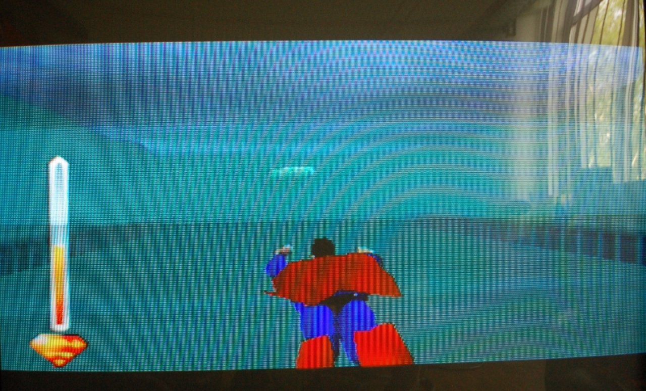 [05/05/2011] Superman 64 - Dieses Spiel ist legendär (schlecht). Die Umgebungen sehen aus, als hätten die Entwickler die Texturen vergessen. Superman muss hier durch Ringe fliegen (WTF?!) und kann sogar abstürzen. Der Superman den wir kennen, stürzt nie ab.
