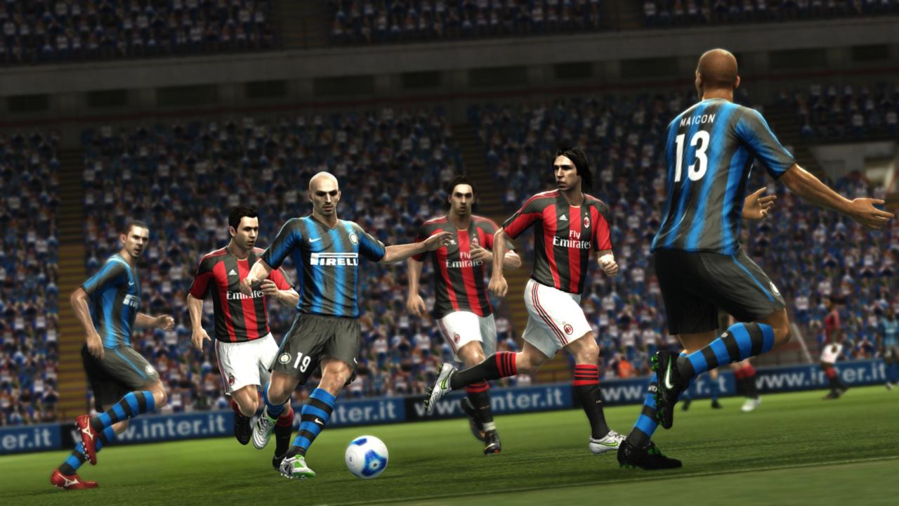 [08/06/2011] PES 2012 - Im FIFA 12-Konkurrent ist die Gefahr des Controller-Verschleißes nicht minder gering. Die CPU auf Top-Spieler erzielt in den letzten Minuten ebenfalls meist das ein oder andere Tor. Ihr solltet deshalb das Spiel frühzeitig für euch entscheiden.